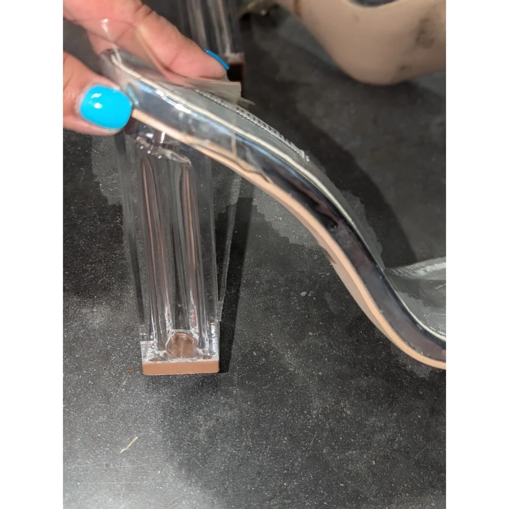 Cape Robbin Stripper Heels Clear Lucite Silver Exotic Dancer Club Maria-2 Sz 8